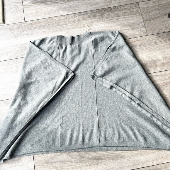 Chico’s Cotton Cashmere Poncho - Picture 14 of 14